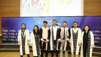 Aksaray Üniversitesi (ASÜ) Mühendislik Fakültesi, mezuniyet töreninde yeni mühendislerini meslek