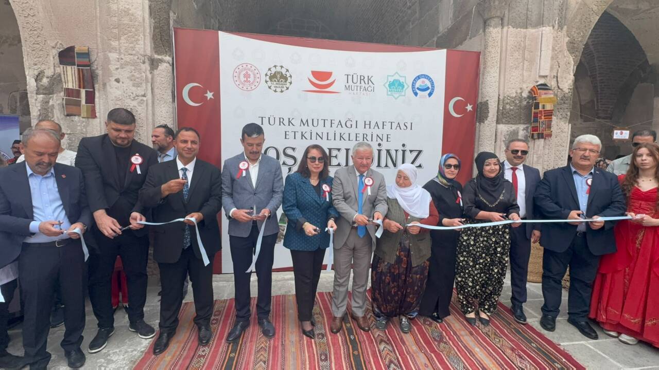 Türk Mutfağı Haftası kapsamında Aksaray’da düzenlenen etkinlikler, kentin gastronomi mirasını