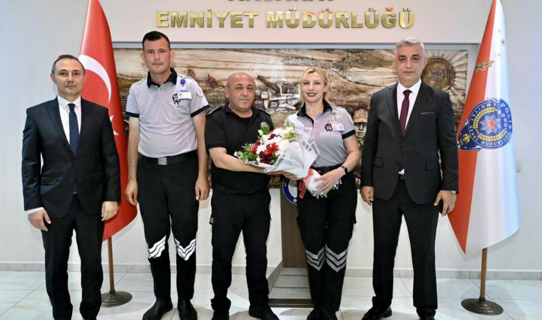 Özel Güvenlik Haftası’nda anlamlı ziyaret İl Emniyet Müdürü Bekir Demir, Özel Güvenlik Haftası kapsamında emniyet