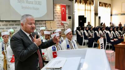 Eskil’de düzenlenen Hafızlık İcazet Merasimi’nde eğitimlerini başarıyla tamamlayan 39 öğrenci