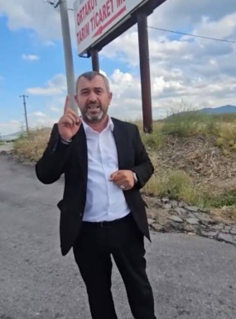 ATB Başkan Adayı Darılmaz: Ortaköy Borsa esnafına bir dokunduk bin ah işittik! Aksaray Ticaret Borsası Başkan Adayı Hakan Darılmaz, seçim çalışmaları kapsamında
