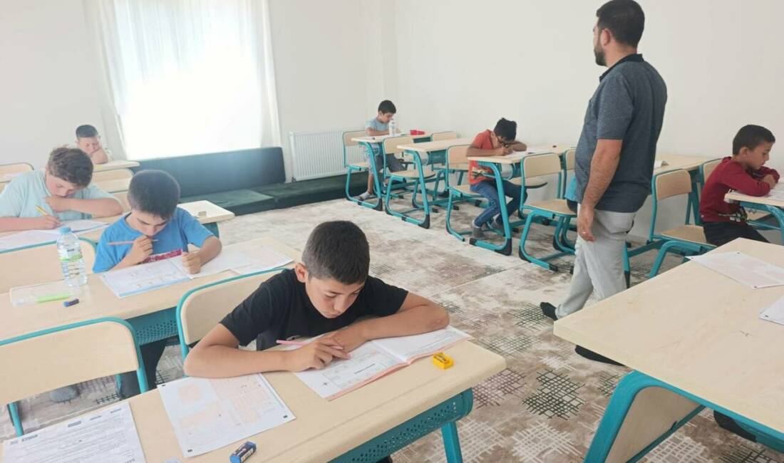 Sultanhanı İlçe Müftülüğü tarafından düzenlenen proje hafızlık sınavına 55 öğrenci