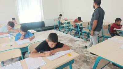 Sultanhanı İlçe Müftülüğü tarafından düzenlenen proje hafızlık sınavına 55 öğrenci