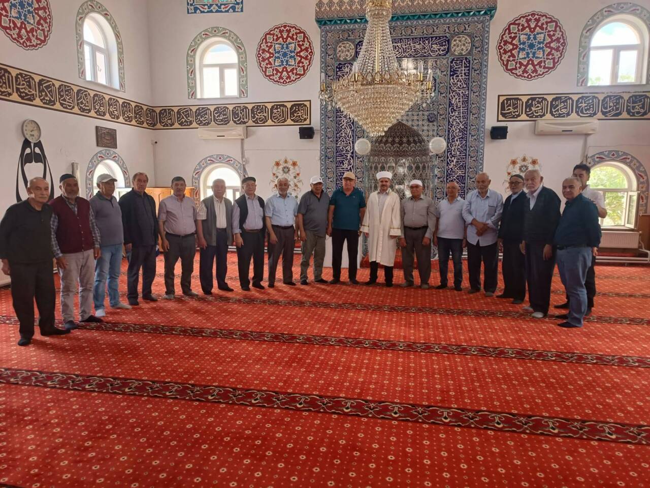 Sarıyahşi İlçe Müftülüğü tarafından gerçekleştirilen köy ziyaretlerinde camiler denetlendi, vatandaşlarla