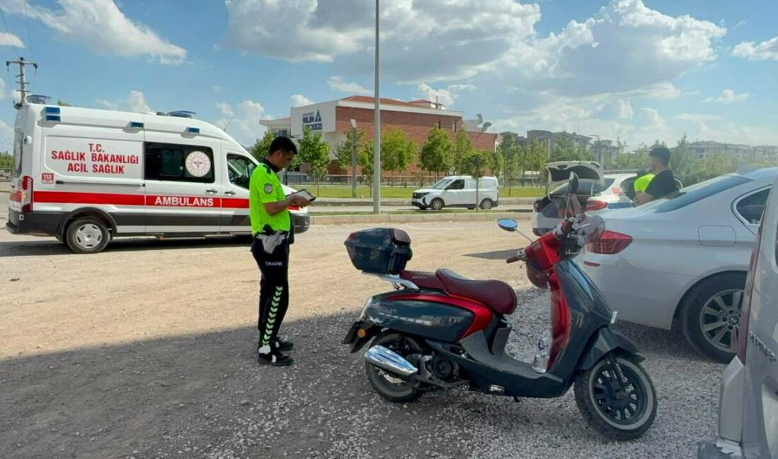 Aksaray’da otomobil ile motosikletin karıştığı