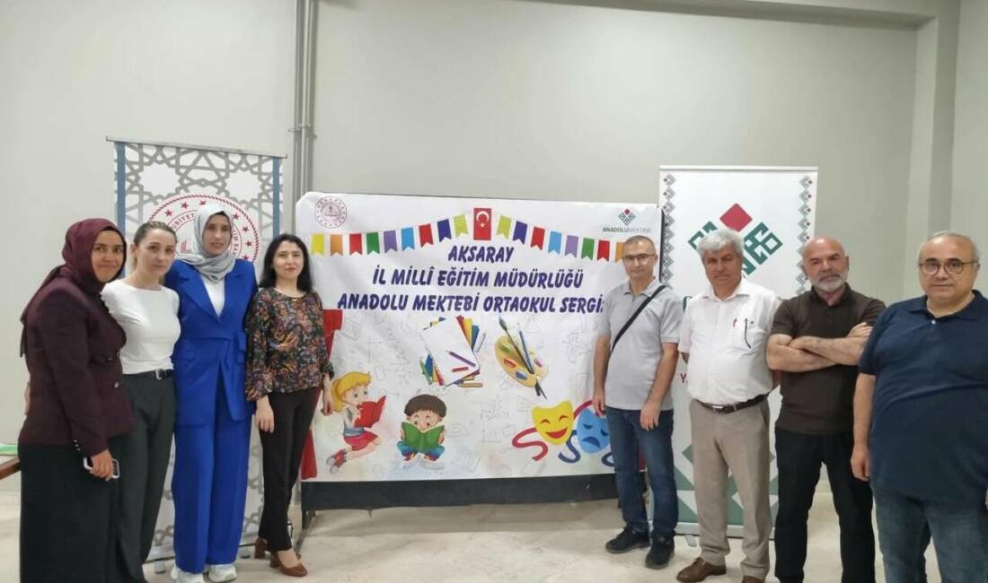 Anadolu Mektebi Sergisi Aksaray’da ilgi gördü Aksaray’da düzenlenen Anadolu Mektebi Ortaokul İl Sergisi, öğrencilerin yıl boyunca