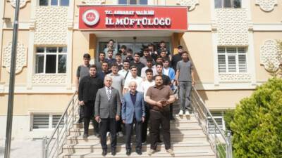 Aksaray İl Müftülüğü ev sahipliğinde mehteran ekibi ağırlandı; gençlerin milli