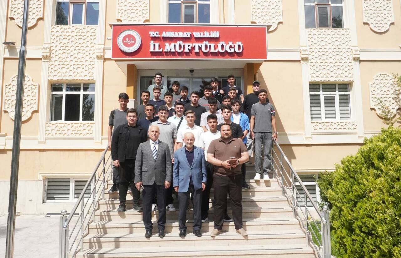 Aksaray İl Müftülüğü ev sahipliğinde mehteran ekibi ağırlandı; gençlerin milli