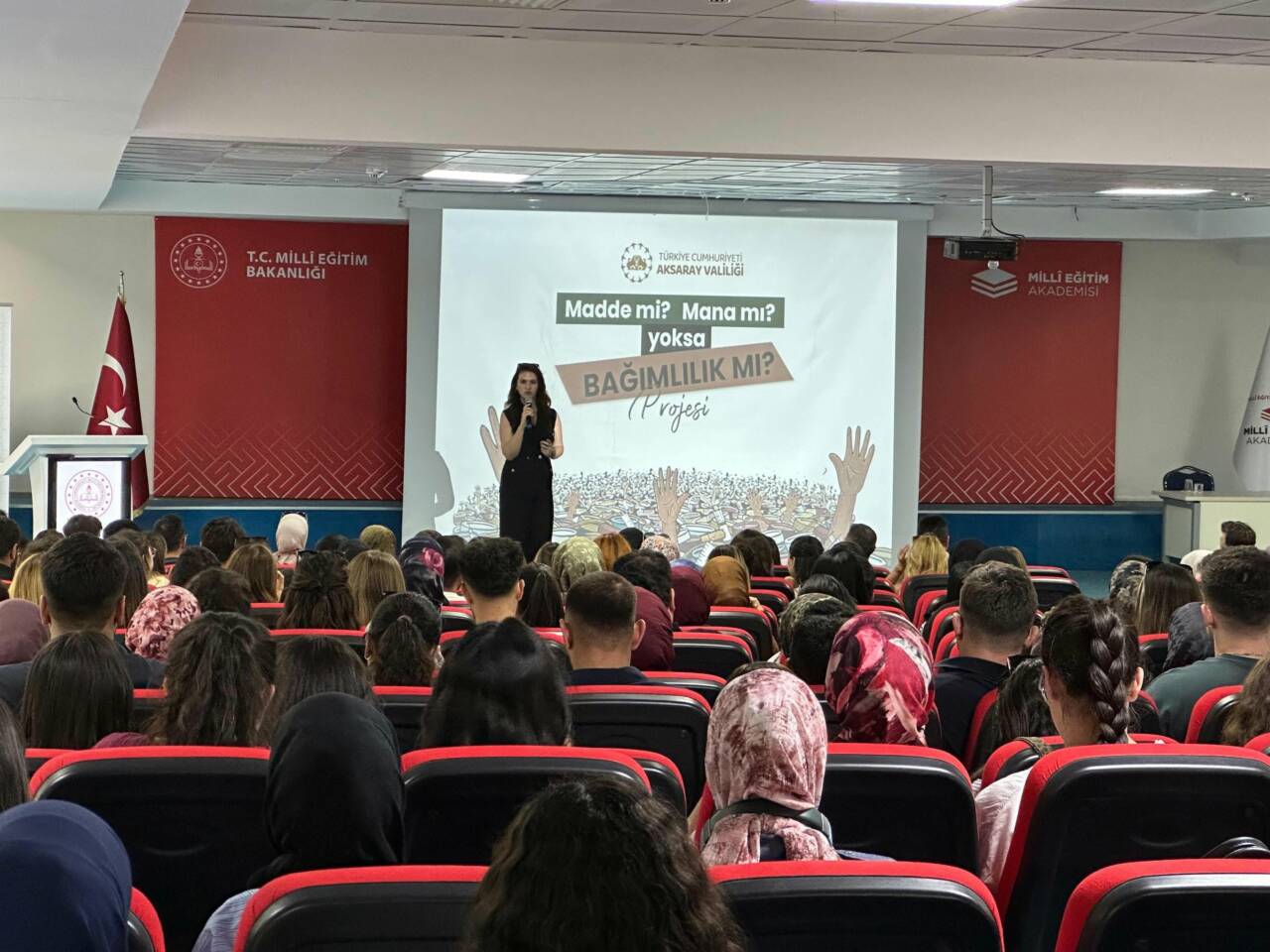 Aksaray’da yürütülen “Madde mi, Mana mı? Yoksa Bağımlılık mı?” Projesi