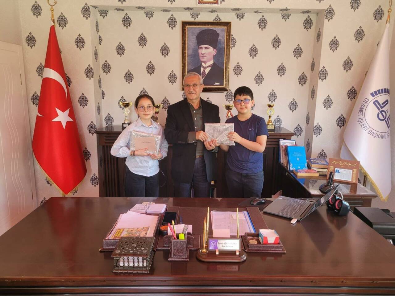 Aksaray’da düzenlenen Kur’an-ı Kerim’i Güzel Okuma Yarışması’nda Tuğba Naz Yılmaz