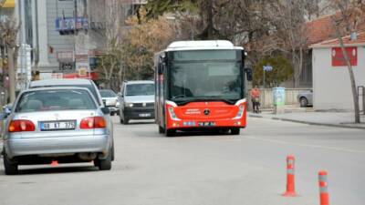 Aksaray Belediyesi tarafından düzenlenen BilimFest kapsamında vatandaşların etkinlik alanına kolay