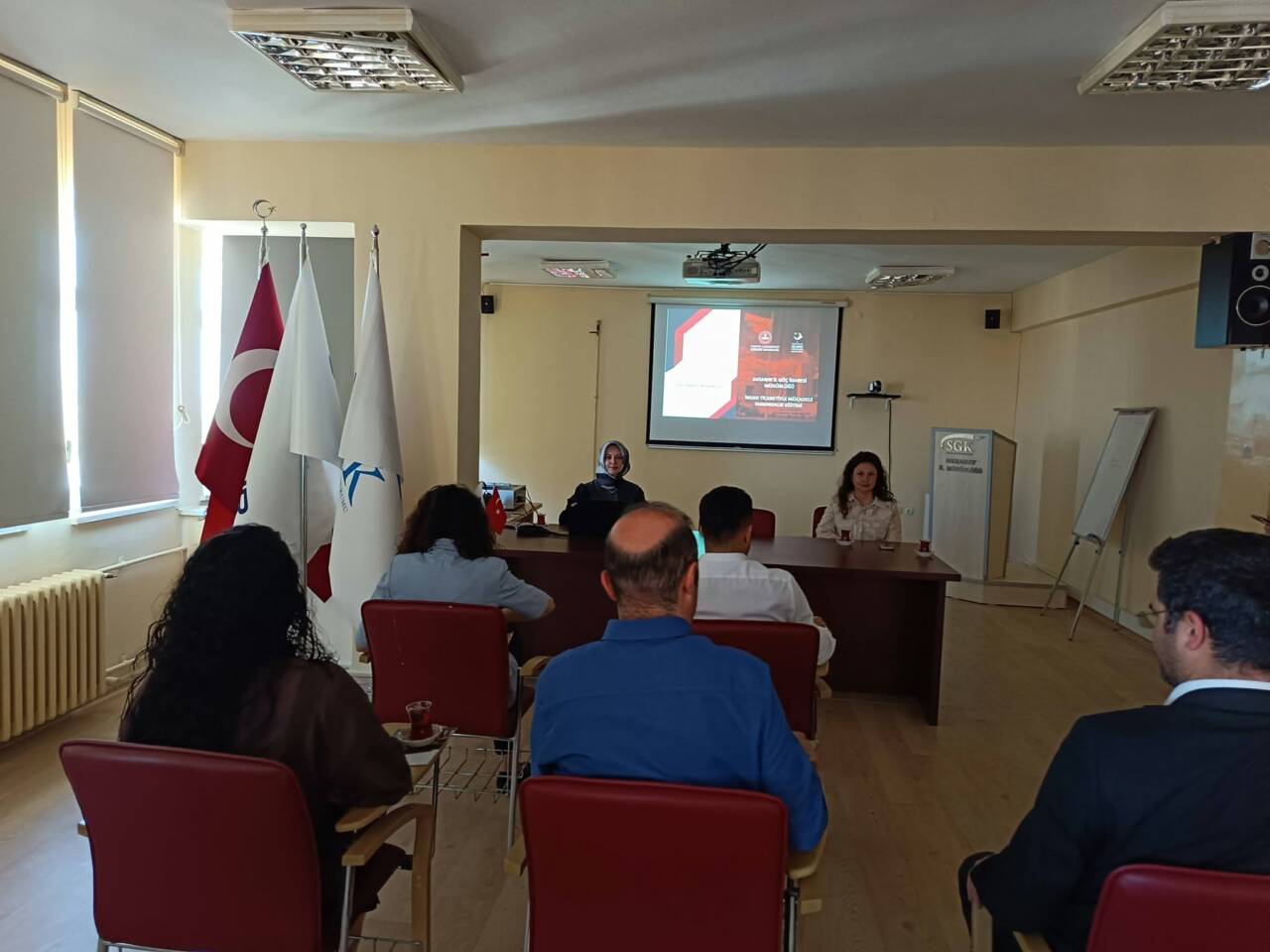 Aksaray SGK İl Müdürlüğü’nde düzenlenen seminerde, İl Göç İdaresi uzmanları