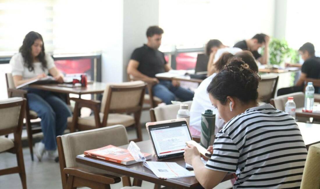 Kitap Konakları ve Millet Kıraathaneleri, yaklaşan sınav takvimiyle birlikte öğrencilerin