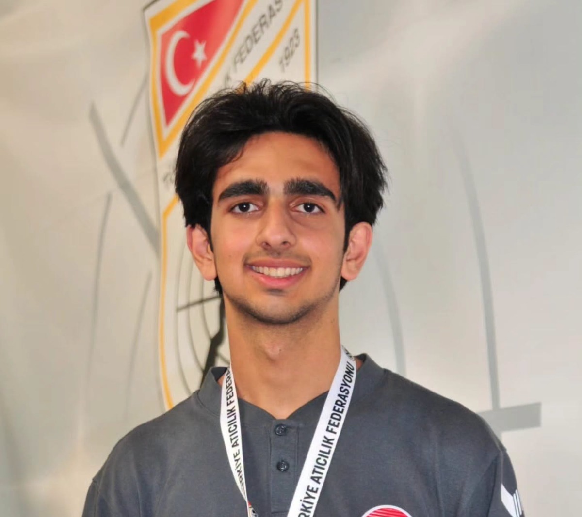 Aksaray Gençlik ve Spor Müdürlüğü sporcusu Abdullah Eren Yıldız, Mersin'in