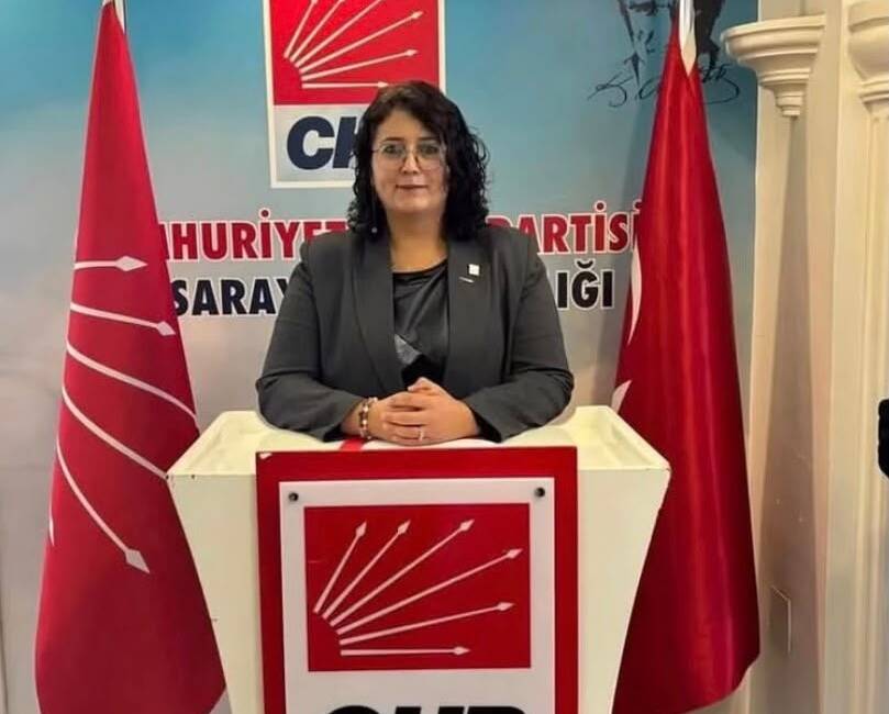 CHP Aksaray İl Kadın Kolları Başkanı Elif Gökkuş ve yönetimi görevden alındı Cumhuriyet Halk Partisi (CHP) Aksaray İl Kadın Kolları Başkanlığı'nda görev