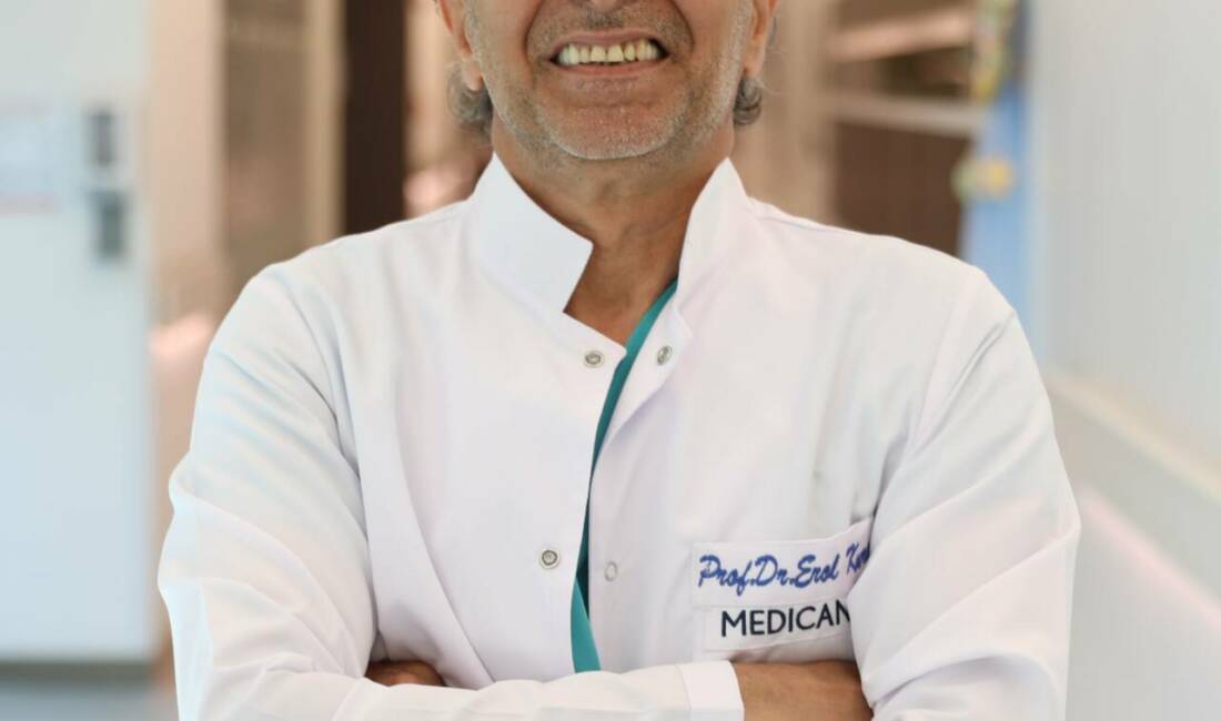 Tatil yolculuklarında hareketsizlik gizli pıhtı riskini artırabiliyor Medicana Sağlık Grubu Kadıköy Hastanesi Kalp ve Damar Cerrahisi Bölümü'nden