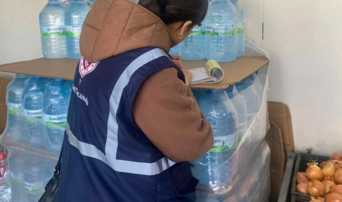 Aksaray’da depozito sistemindeki gizli zamma yönelik denetim yapıldı Aksaray Ticaret İl Müdürlüğü depozito sistemindeki gizli zamma yönelik denetim gerçekleştirdi.
