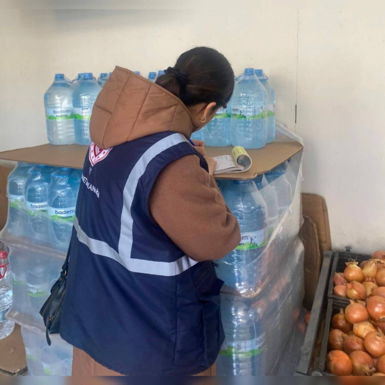  Aksaray Ticaret İl Müdürlüğü depozito sistemindeki gizli zamma yönelik denetim gerçekleştirdi.