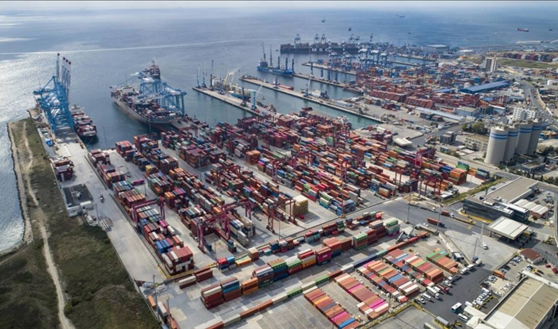 Türk lirasıyla dış ticaret 6 ayda 773 milyar liraya ulaştı Türk lirasıyla dış ticaret, yılın ilk yarısında geçen yılın aynı