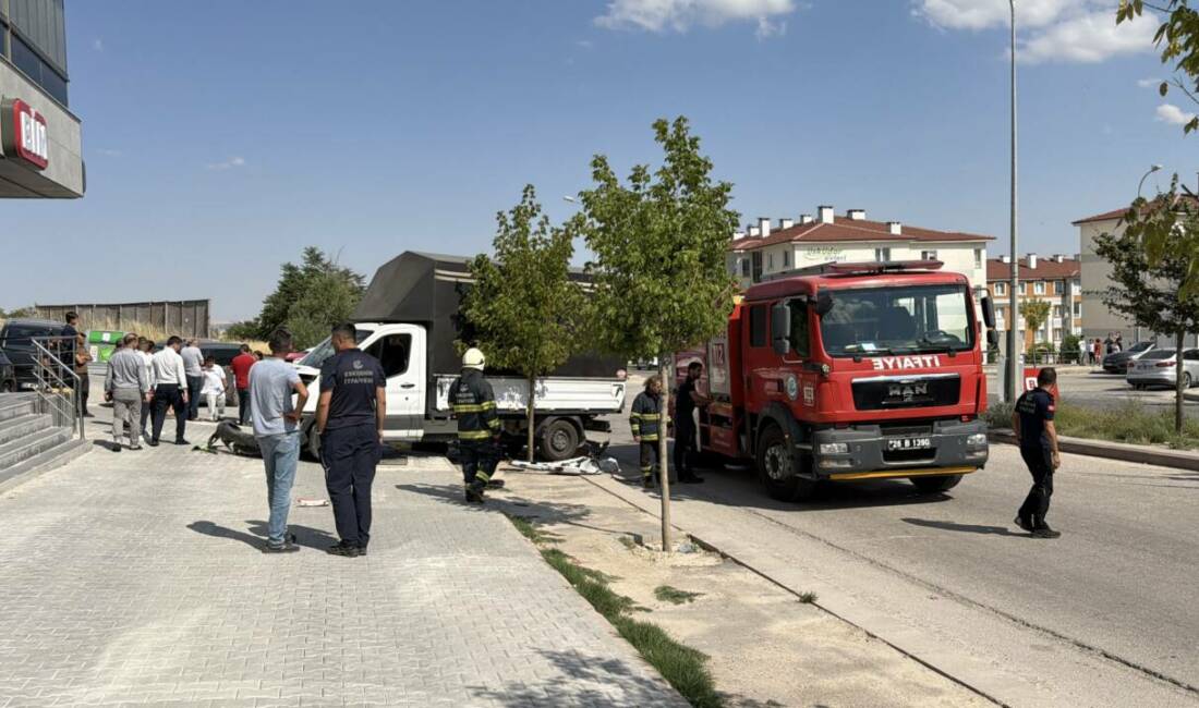Kamyonet ile panelvanın çarpıştığı kazada 7 kişi yaralandı Eskişehir'in Odunpazarı ilçesinde kamyonet ile panelvanın çarpışması sonucu 7 kişi