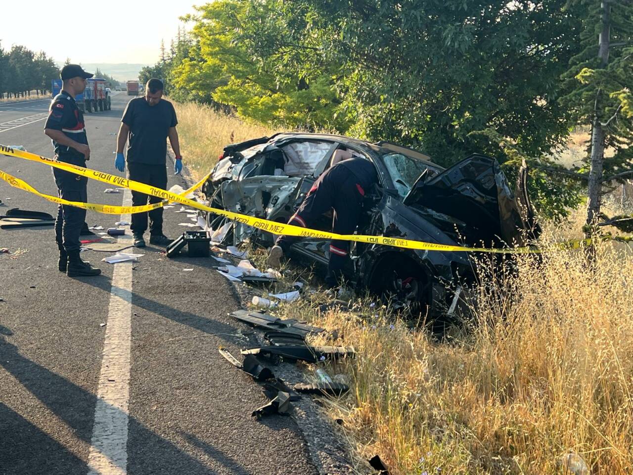 Nevşehir'de otomobilin devrilmesi sonucu aynı aileden 3 kişi hayatını kaybetti,
