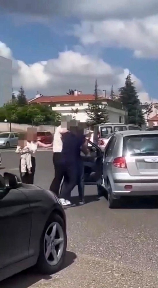 Nevşehir'de trafikte çıkan tartışmada aracından inerek diğer sürücüye saldıran şahsa