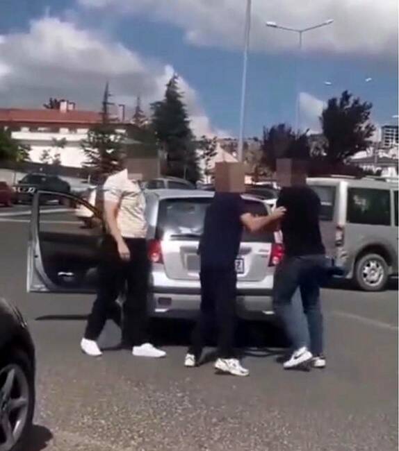 Nevşehir'de trafikte çıkan tartışmada aracından