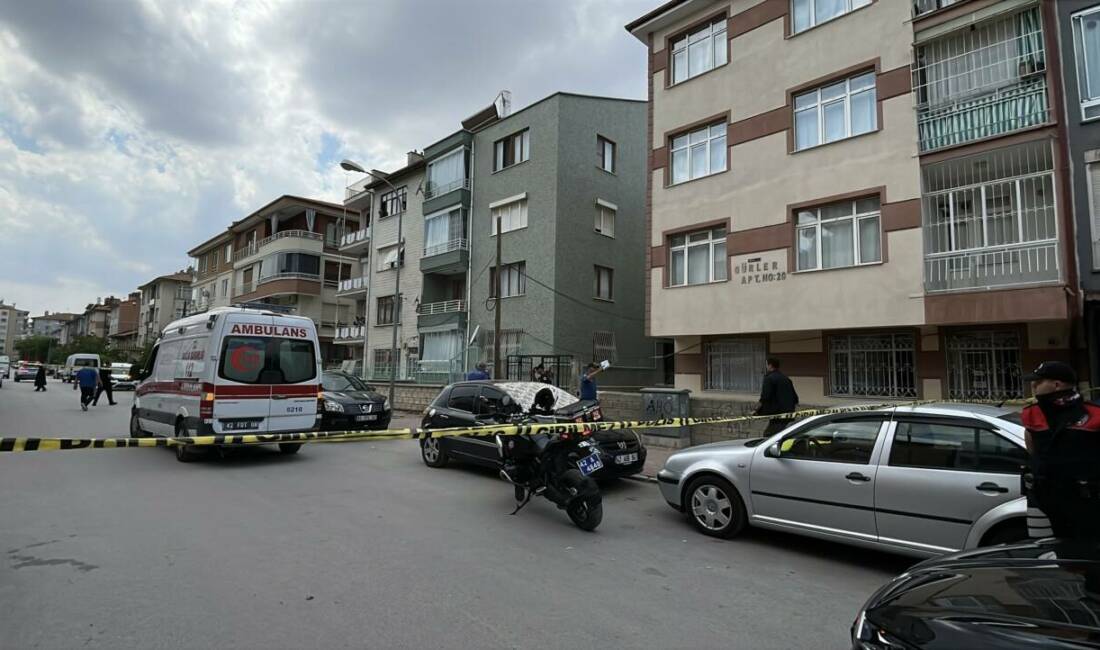 Üvey annesini ve kız kardeşini öldüren zanlı tutuklandı! Konya’da üvey annesini ve kız kardeşini öldüren zanlı, çıkarıldığı mahkemece