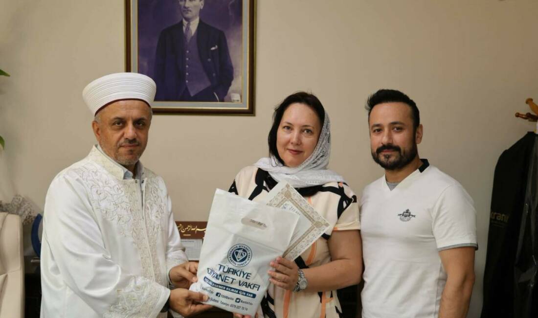 Ukraynalı Mykhailovska, Aylin oldu! Bartın'da Ukraynalı Olena Mykhailovska Müslüman olarak Aylin ismini aldı.