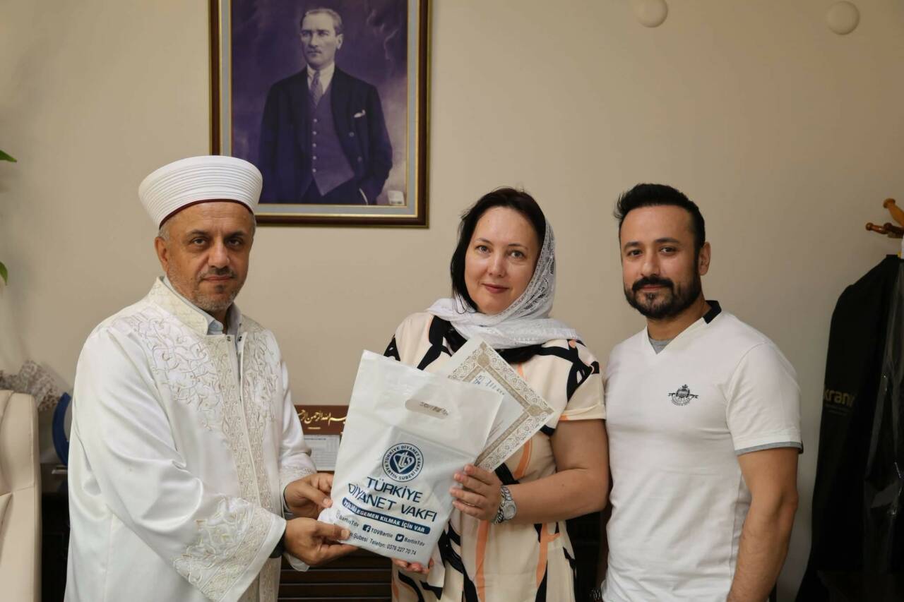 Bartın'da Ukraynalı Olena Mykhailovska Müslüman olarak Aylin ismini aldı.