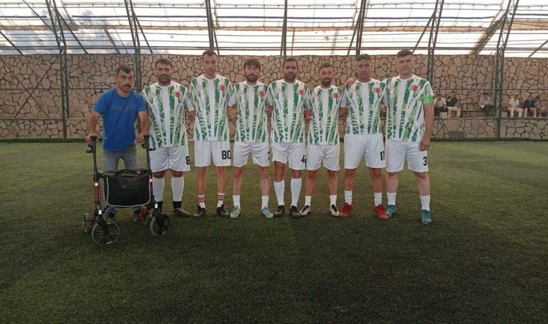 Ortaköy’de düzenlenen futbol turnuvasında yarı final karşılaşması büyük bir mücadeleye