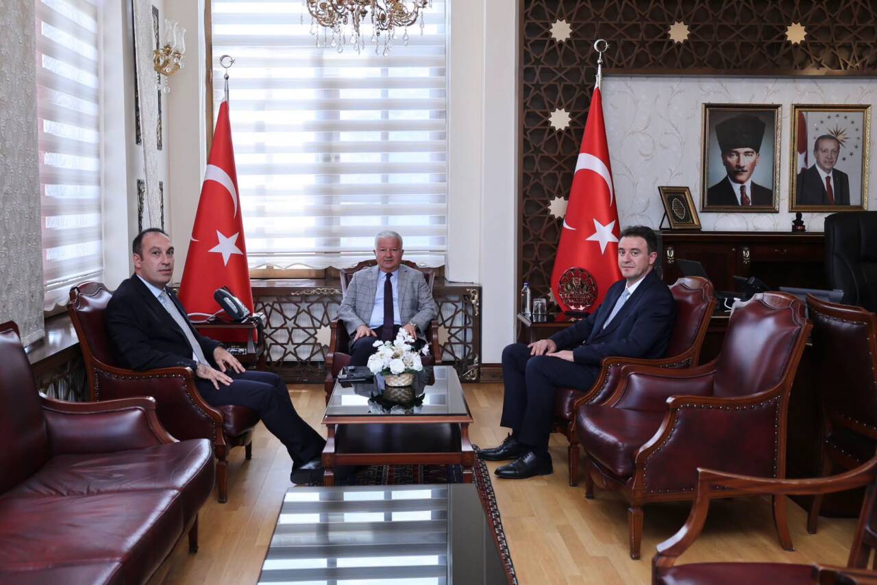 Aksaray Valisi Murat Duru, Ziraat Bankası Kırşehir Bölge Yöneticisi Mehmet