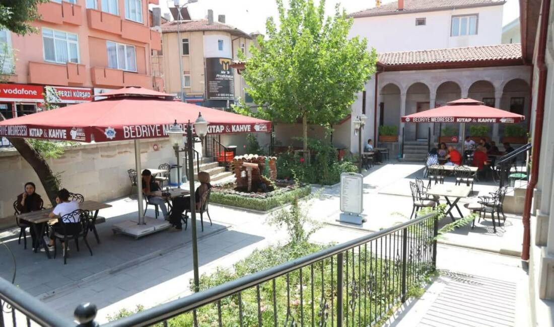 Aksaray Belediyesi tarafından restore edilerek Kitap & Kafe olarak hizmete