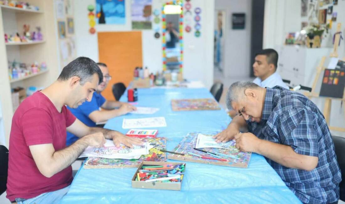 Engelsiz Yaşam Merkezi’nde kurs ve etkinlikler aralıksız devam ediyor Aksaray Belediyesi, engelli bireylerin sosyal yaşamın her alanında daha aktif,