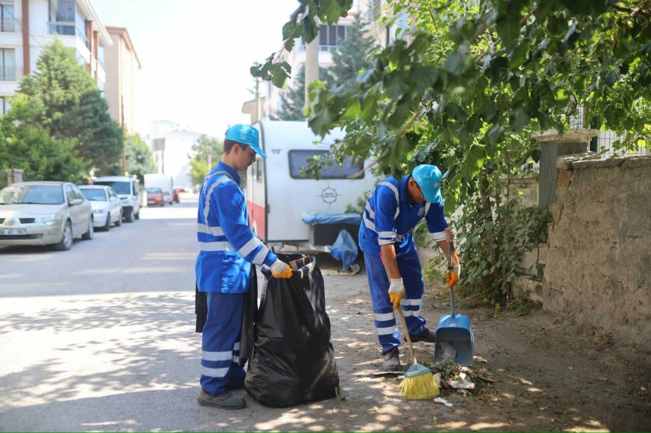 Aksaray Belediyesi, daha temiz ve sağlıklı bir kent hedefi doğrultusunda