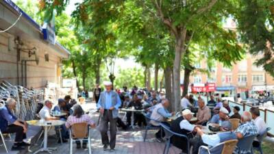 Aksaray Belediyesi, Emekli Dinlenme Evi ve Emekli Berber Salonu ile