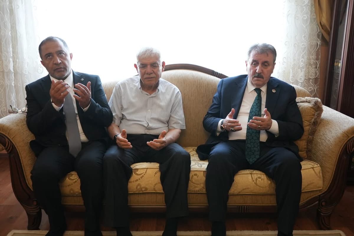 BBP Genel Başkanı Mustafa Destici’den Aksaray’da İsmet Gür’e taziye ziyareti!