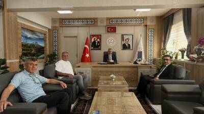 Aksaray Sürücü Kursları ve Eğitimcileri Derneği Başkanı Ahmet Pektaş ve