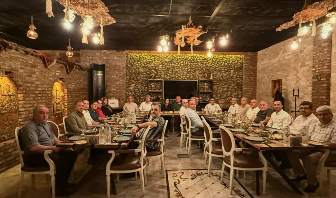 Aksaray İl Milli Eğitim Müdürlüğünde Metin Alpaslan için veda programı Görev yeri değişen İl Milli Eğitim Müdürü Metin Alpaslan ile