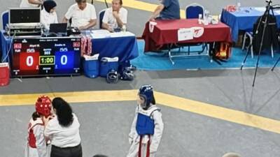 Isparta'da düzenlenen Minikler Türkiye Taekwondo Şampiyonası Batı Grubu Müsabakaları'nda Ortaköy'ü
