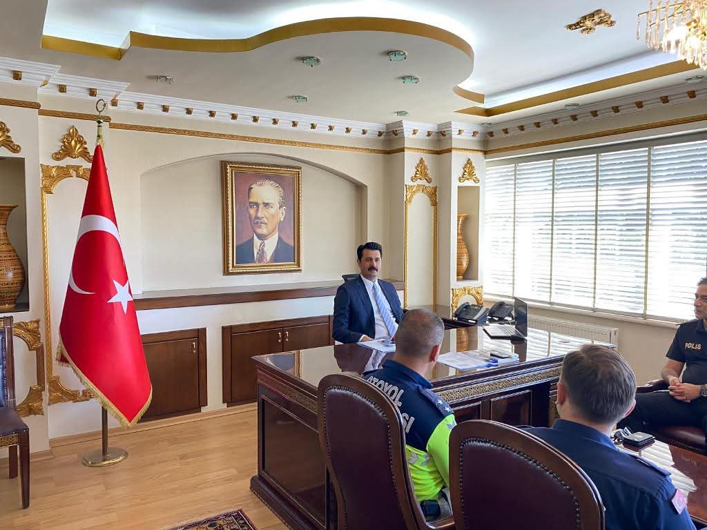 Cumhurbaşkanlığı Atama Kararnamesi ile Ortaköy Kaymakamlığı görevine atanan Mehmet Bek,