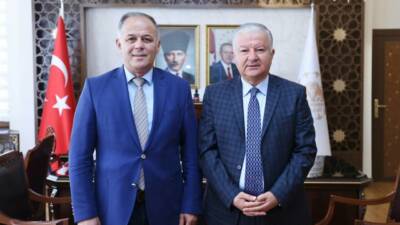 Aksaray Tapu Müdürlüğü görevine atanan Özgür Bülent Kılıç, göreve başlamasının