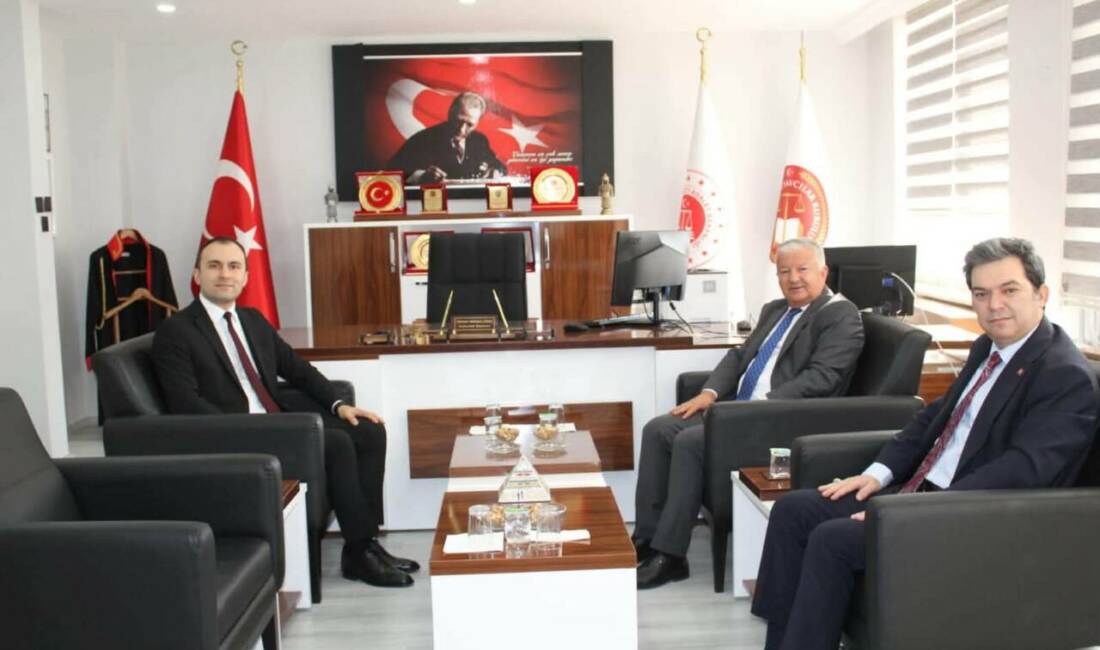 Aksaray Valisi Murat Duru, Şereflikoçhisar Kaymakamı Taner Tengir ile Cumhuriyet