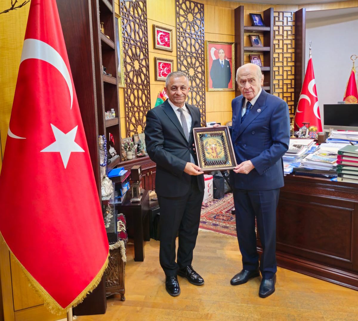 Girişimcilik ve Türk dünyasına yönelik çalışmalarıyla tanınan Prof. Dr. Himmet