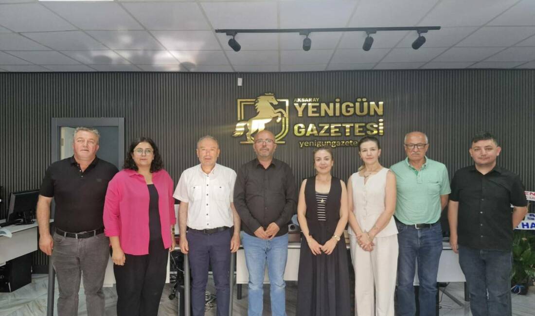 CHP Heyetinden Aksaray Yenigün Gazetesi’ne hayırlı olsun ziyareti Cumhuriyet Halk Partisi (CHP) Aksaray İl Başkanı Bilal Özdemir, Merkez