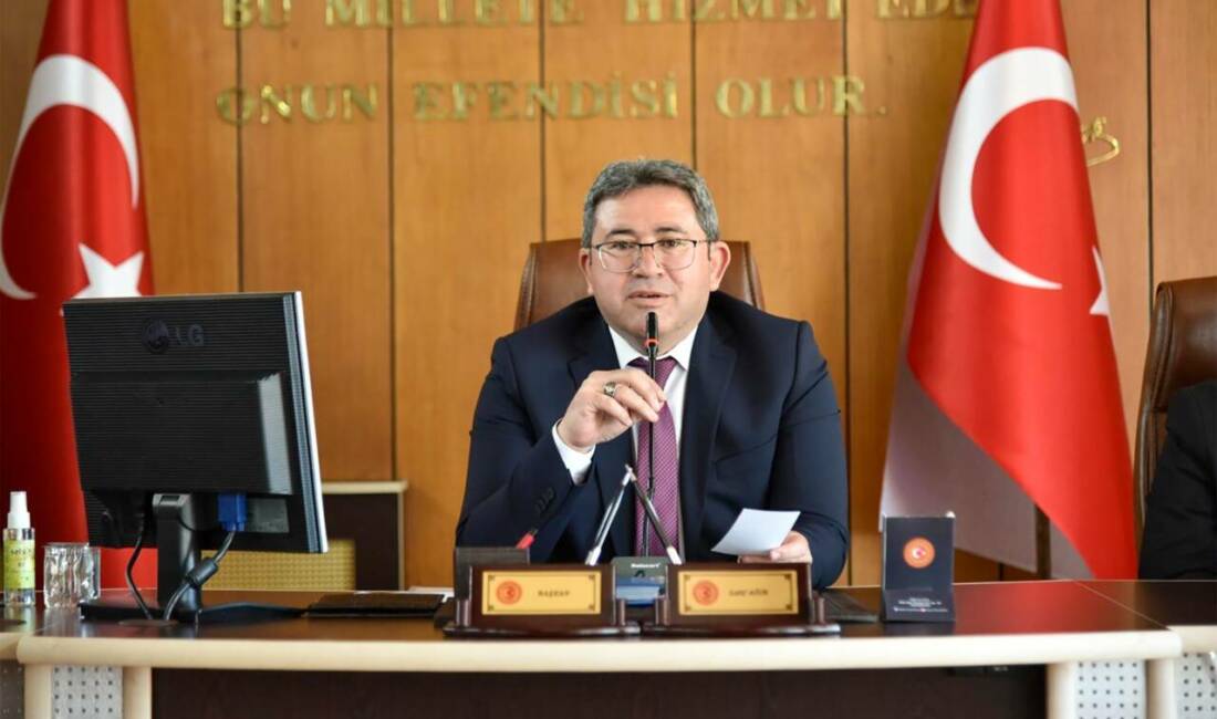 İGM Başkanı Ağır; “Milli İradenin gücü karşısında hiçbir güç duramaz” Aksaray İl Genel Meclis Başkanı Av. Latif Ağır, 15 Temmuz