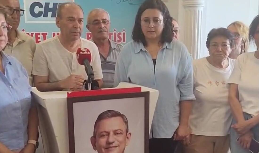 CHP’de, Bilal Özdemir ve yönetimi partiden ayrıldı! Görevden alınan CHP Aksaray İl Başkanı Bilal Özdemir, yönetim kurulu