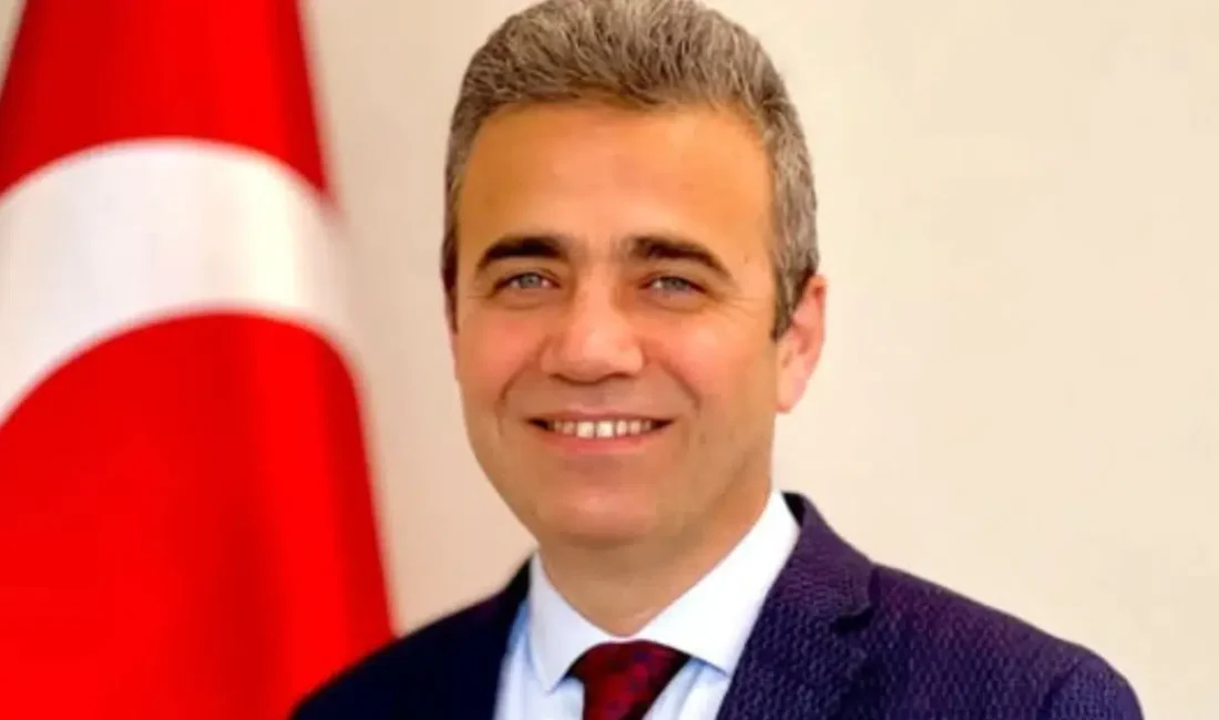 Aksaray İl Millî Eğitim Müdürü Yusuf Uzantı görevine başladı Aksaray İl Millî Eğitim Müdürlüğü görevine atanan Yusuf Uzantı, görevine
