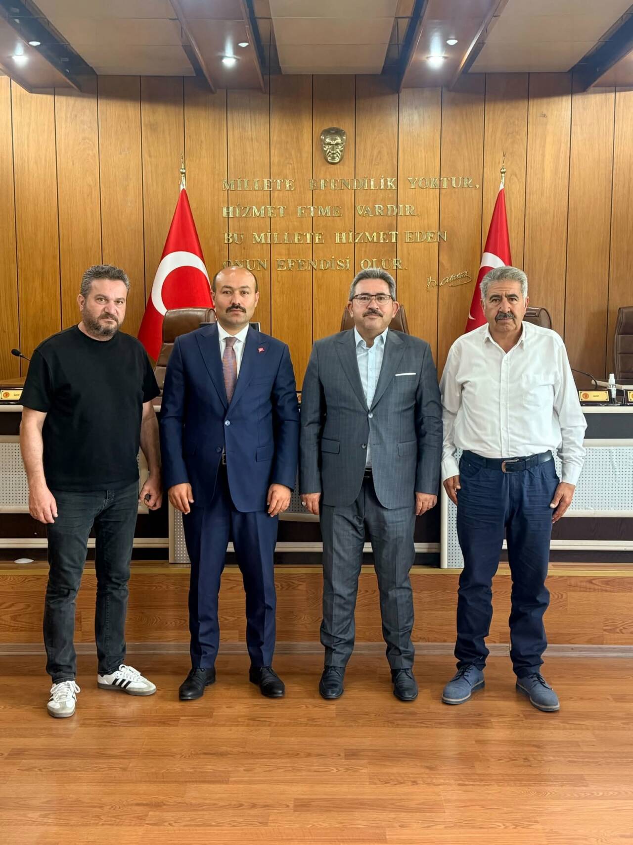 Aksaray İl Genel Meclis Başkanı Latif Ağır, Güzelyurt Kaymakamı Süleyman