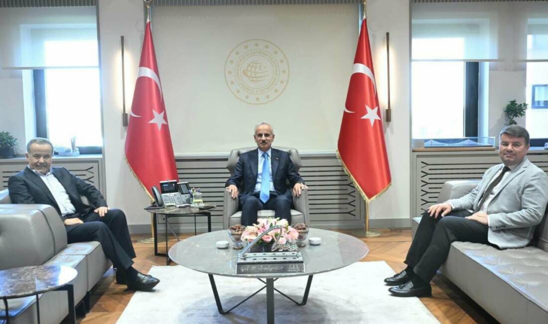 Belediye Başkanı Dr. Evren Dinçer, AK Parti Aksaray Milletvekili Cengiz